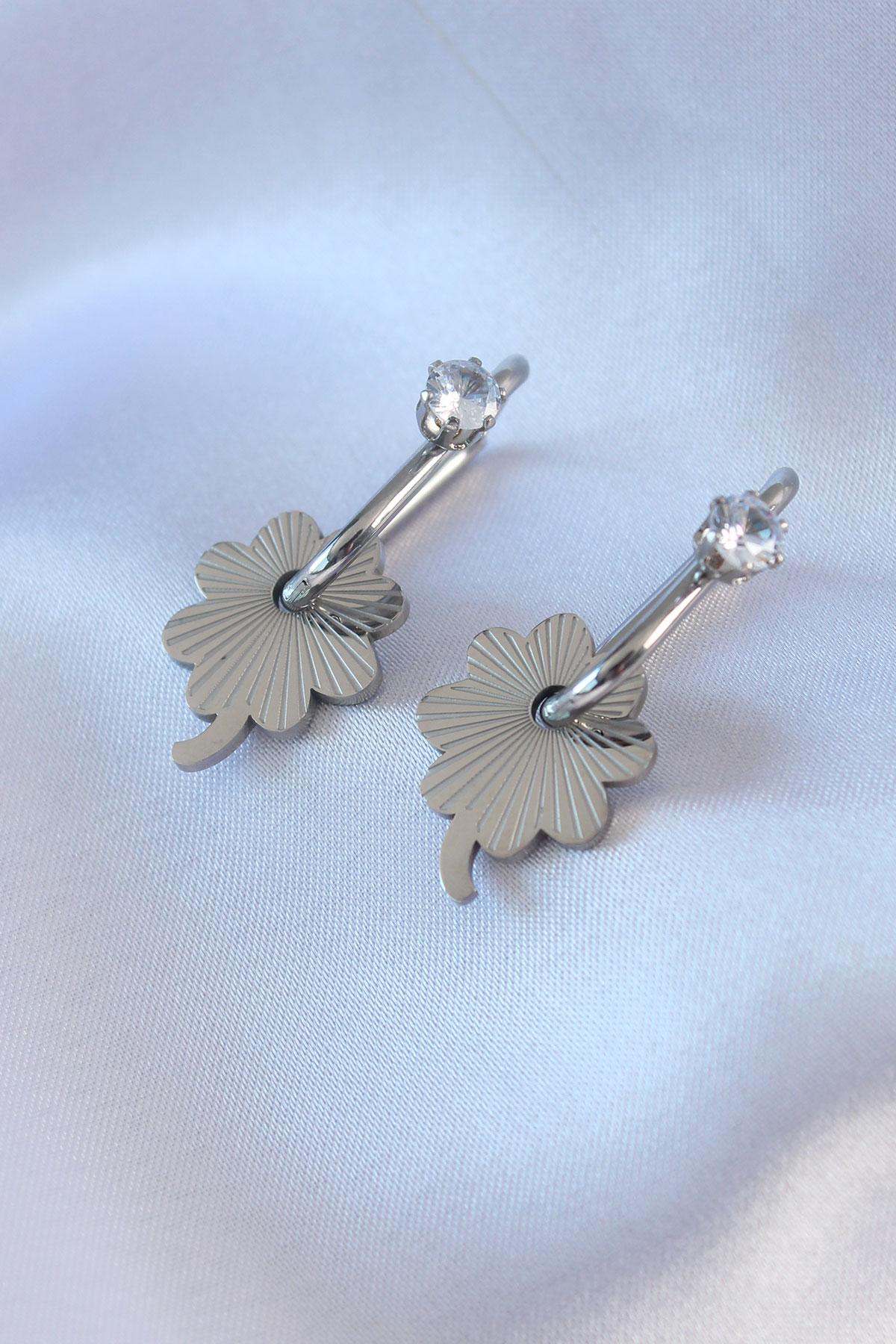 Çelik Gümüş Renk Zirkon Taşlı Kadın Göçmen Küpesi