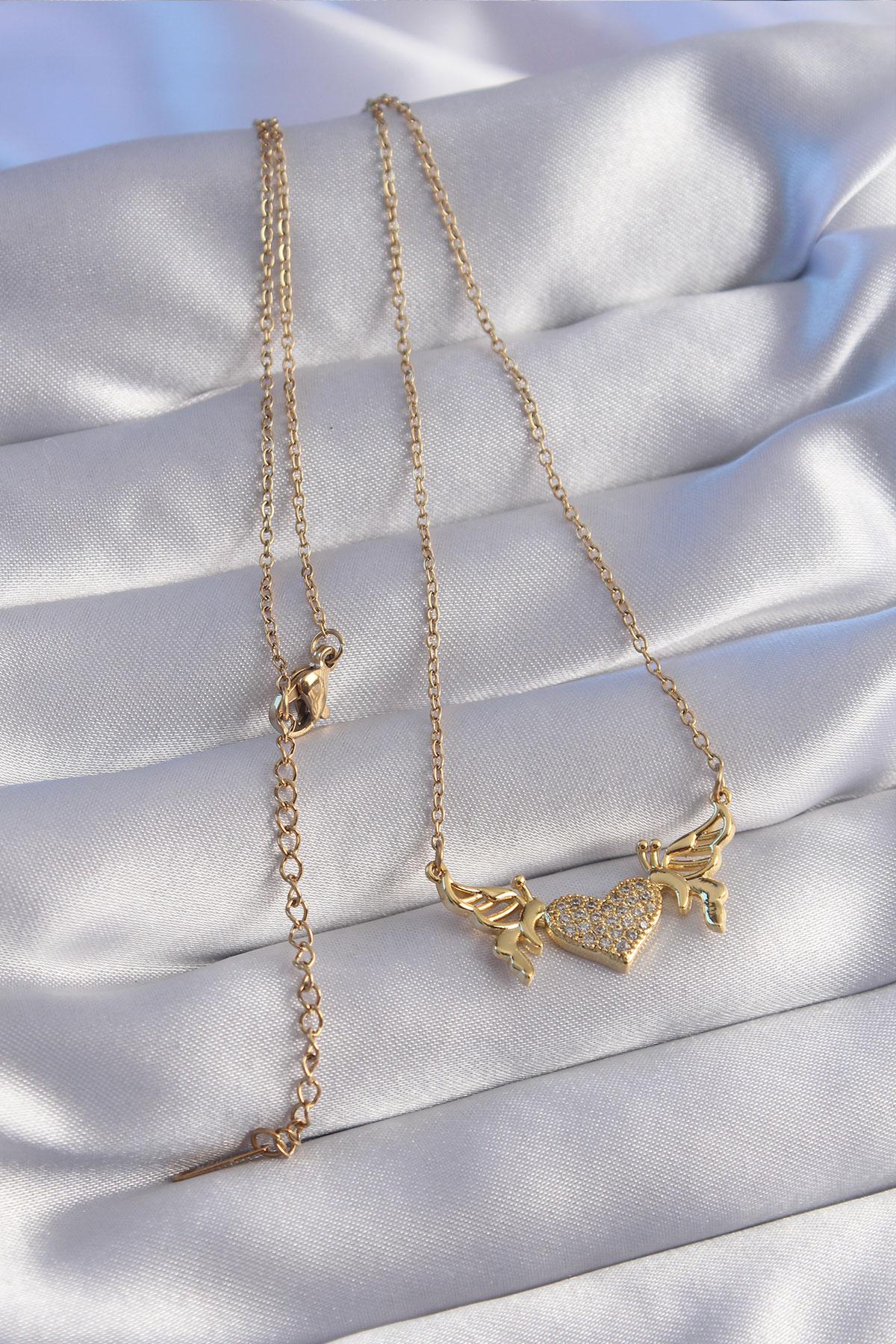 Çelik Zincir Gold Renk Zirkon Taşlı Kalp Model Kelebek Detay Kolye