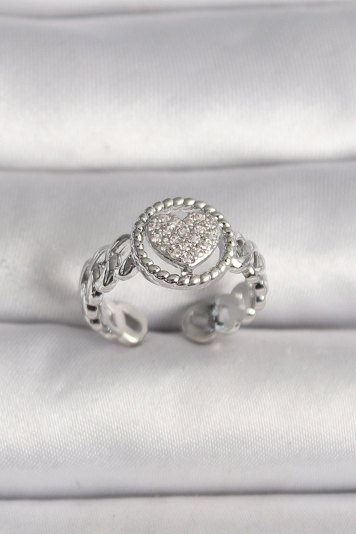 Pirinç Gümüş Renk Zincir Model Zirkon Taşlı Kalp Model Kadın Yüzük