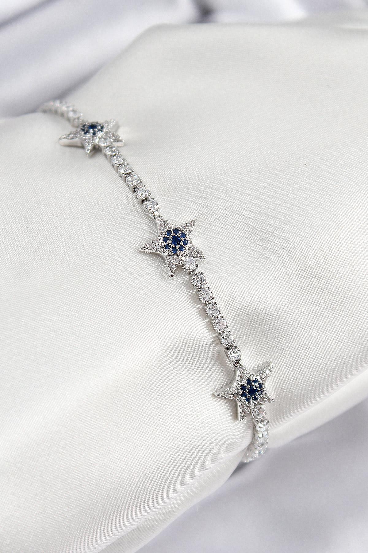 Pirinç Zirkon Taşlı Yıldız Model Gümüş Renk Kadın Bileklik