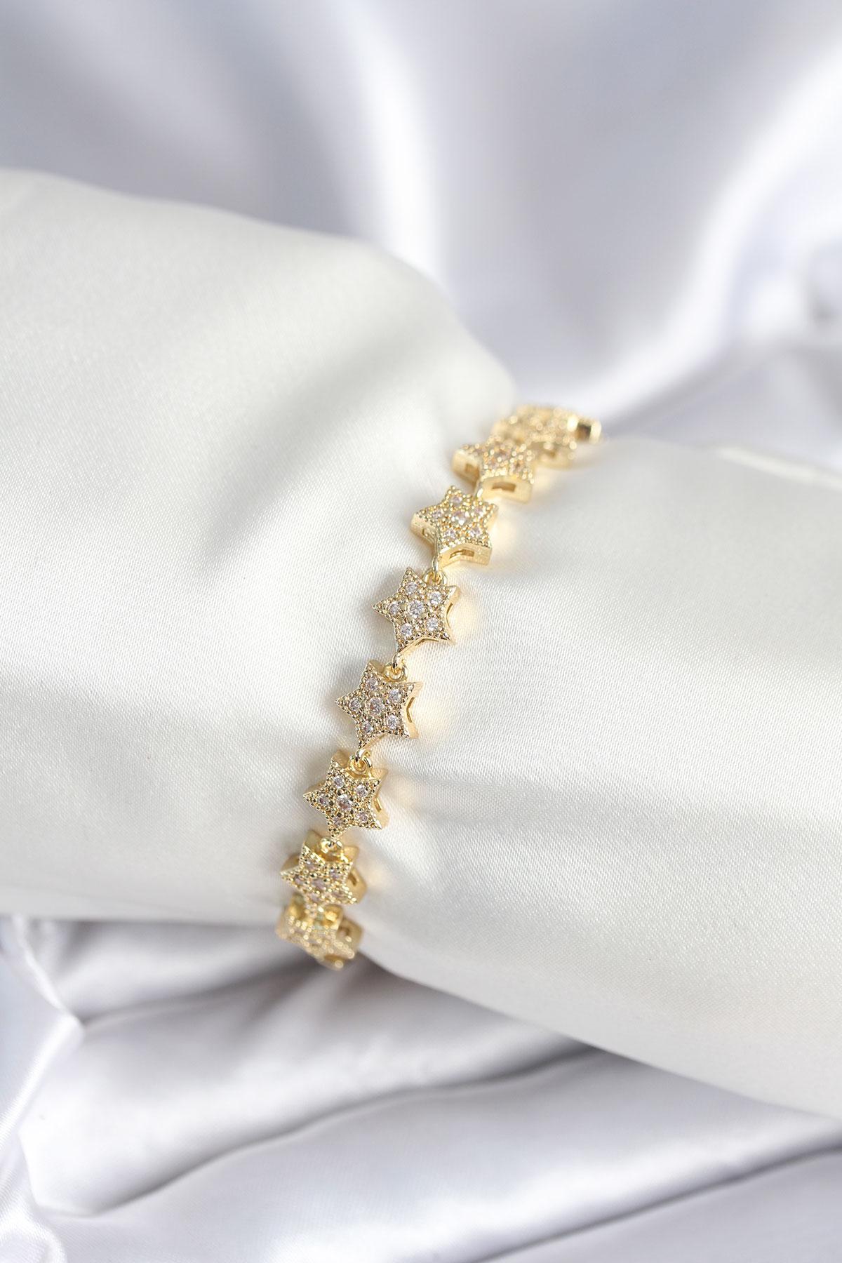 Pirinç Gold Renk Yıldız Model Kadın Bileklik