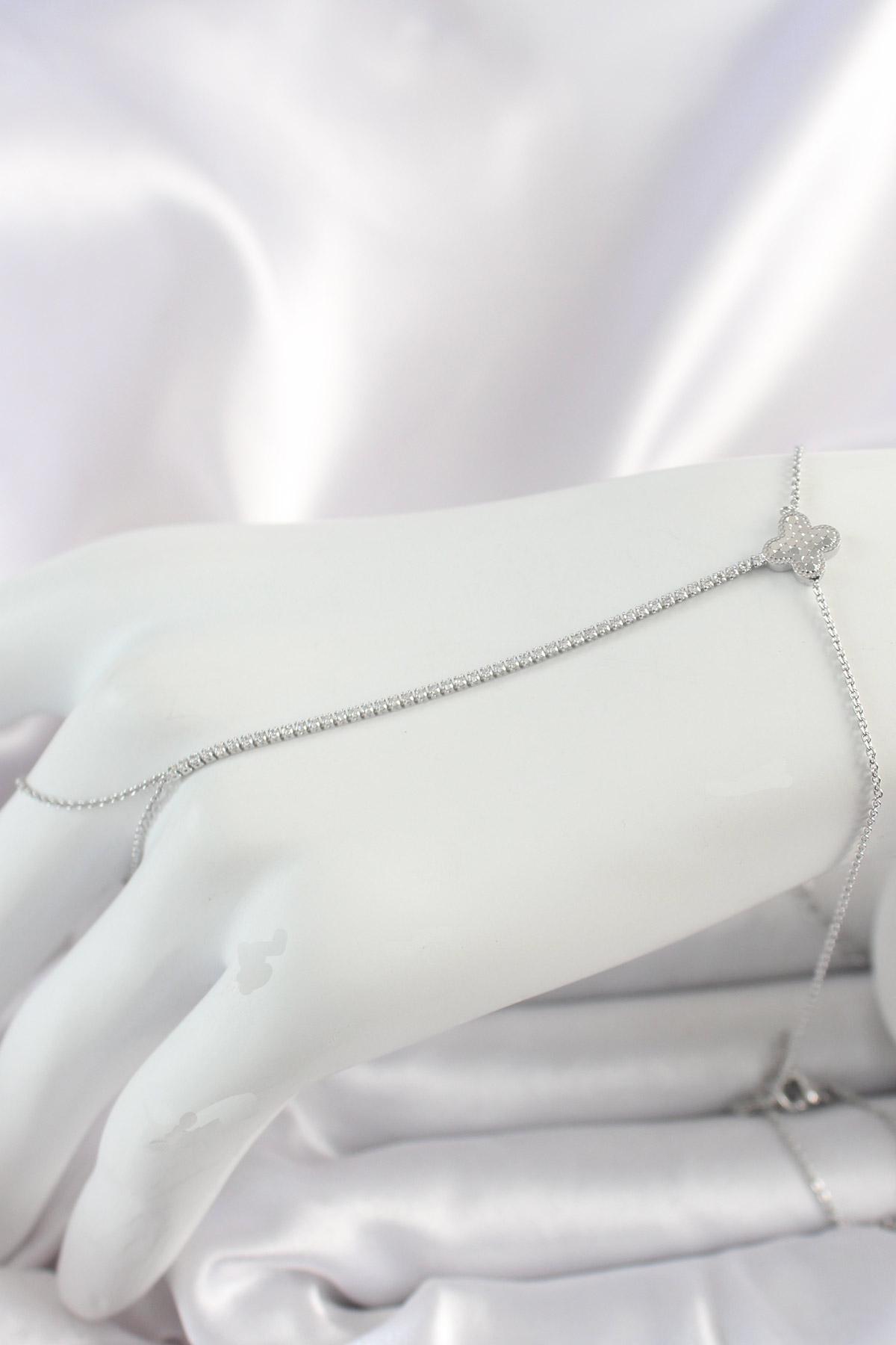 Pirinç Gümüş Renk Su Yolu Zirkon Taşlı İşlemeli Yonca Model Kadın Şahmeran